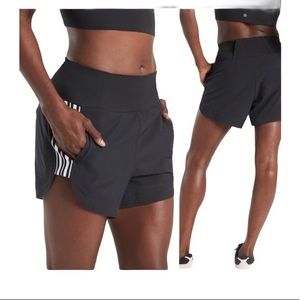 Athleta ascender shorts